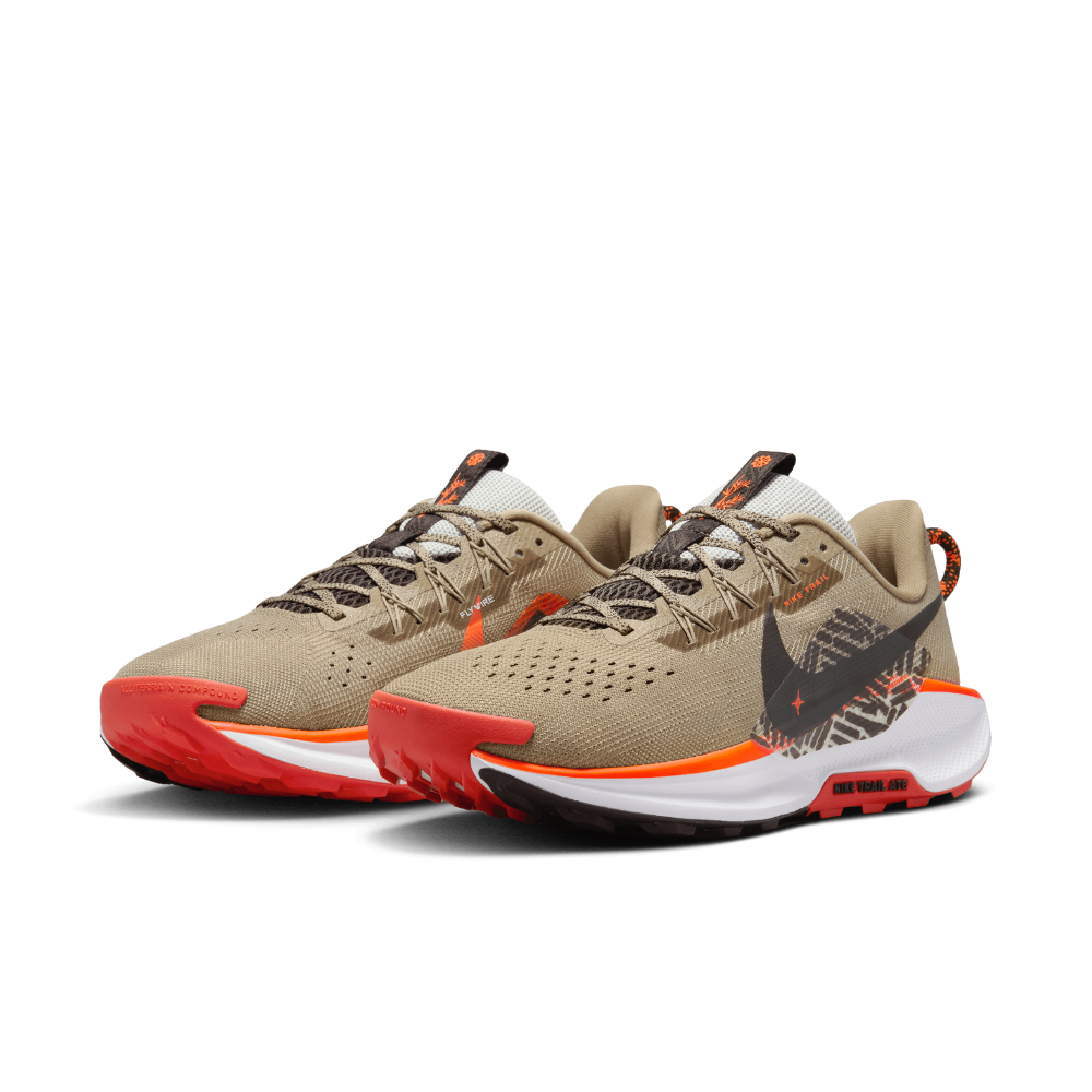 Pegasus Trail 5 Men's :Khaki | Hyper Crimson