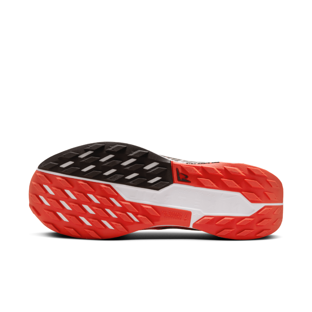 Pegasus Trail 5 Men's :Khaki | Hyper Crimson