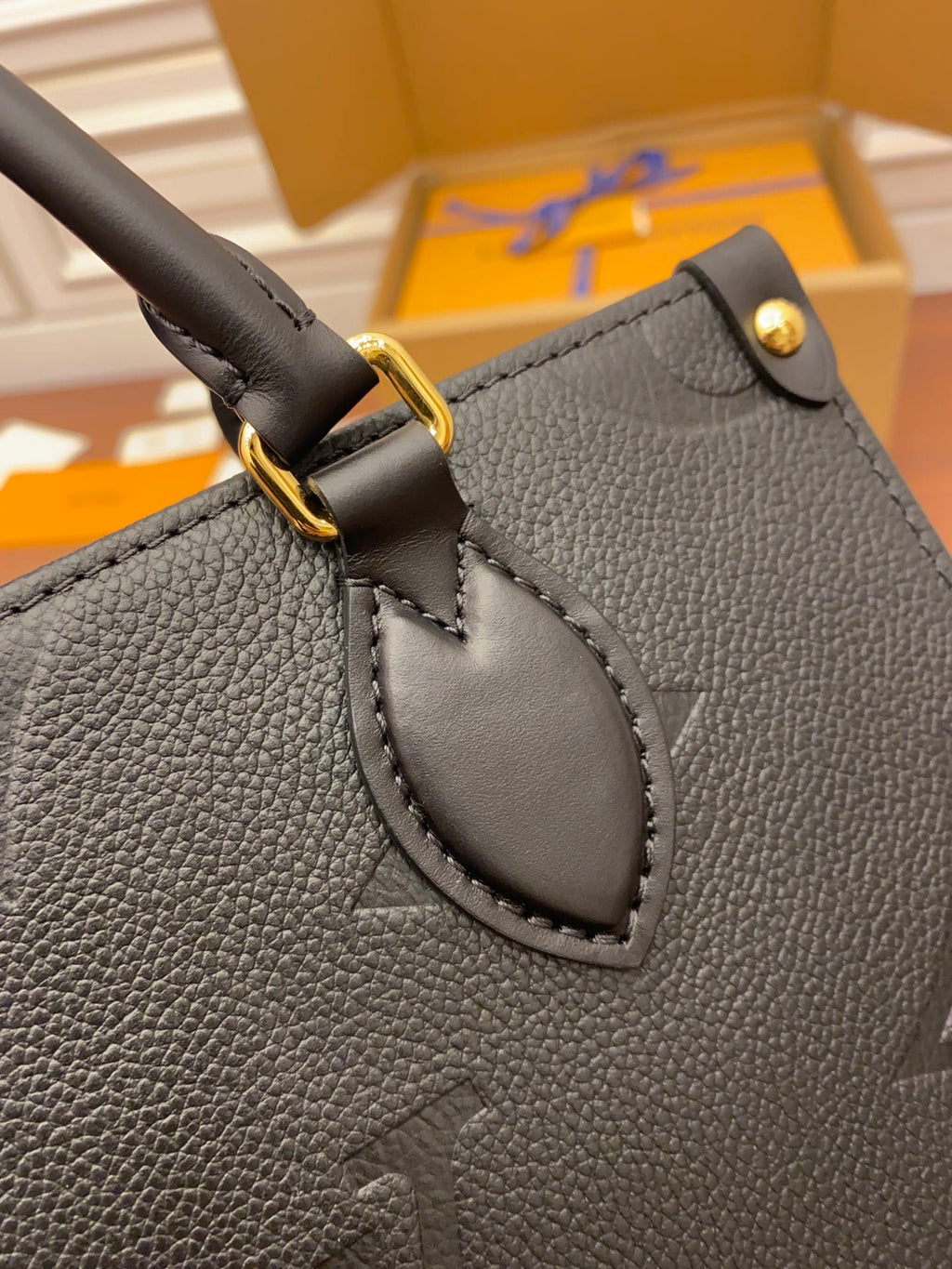 Serenityll™ 100069 Luxury Bag
