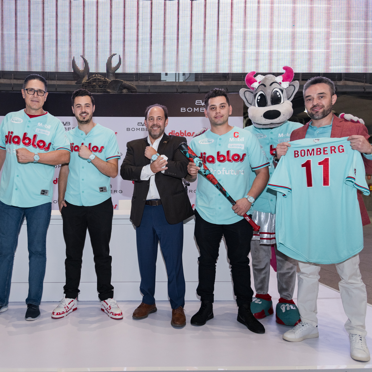 AUTOMATIC DIABLOS ROJOS