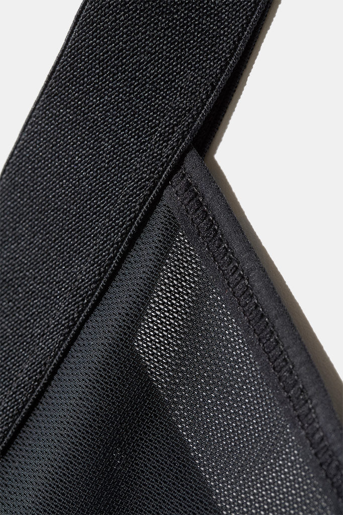 Sieve Thong in Black