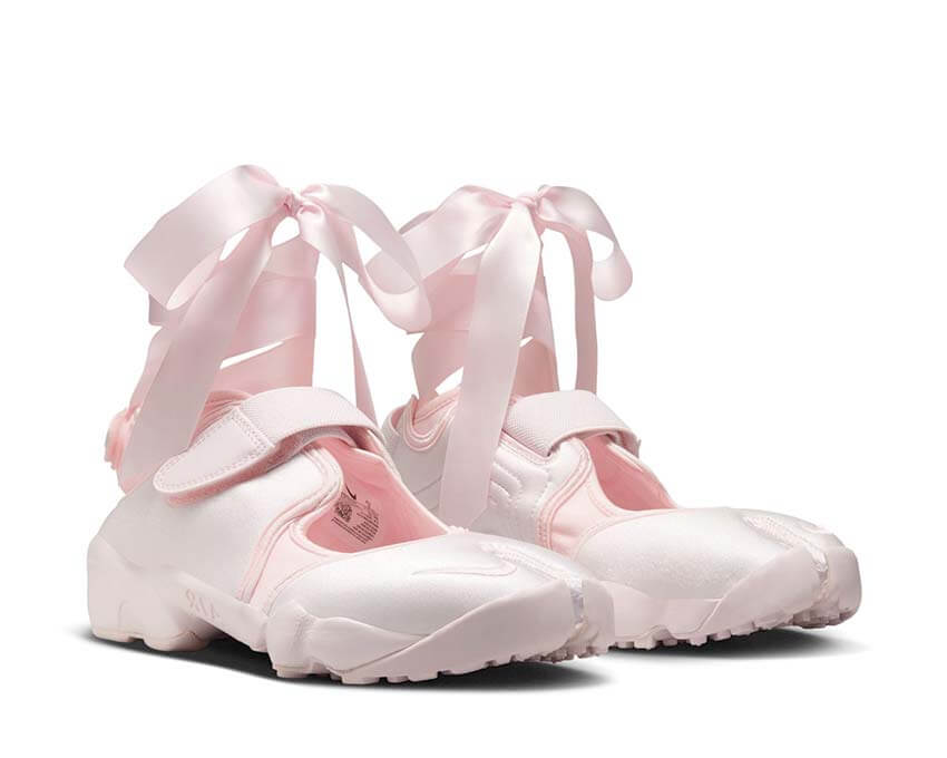Nike Air Rift SE W "Light Soft Pink"
