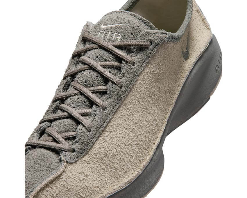 Nike Air Superfly W "Light Khaki"