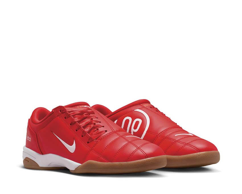 Nike Total 90 W "University Red"