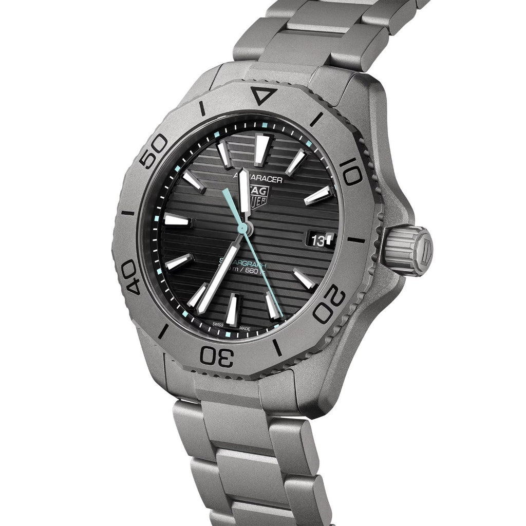 TAG Heuer Aquaracer Professional 200 Solargraph Men's Black Watch