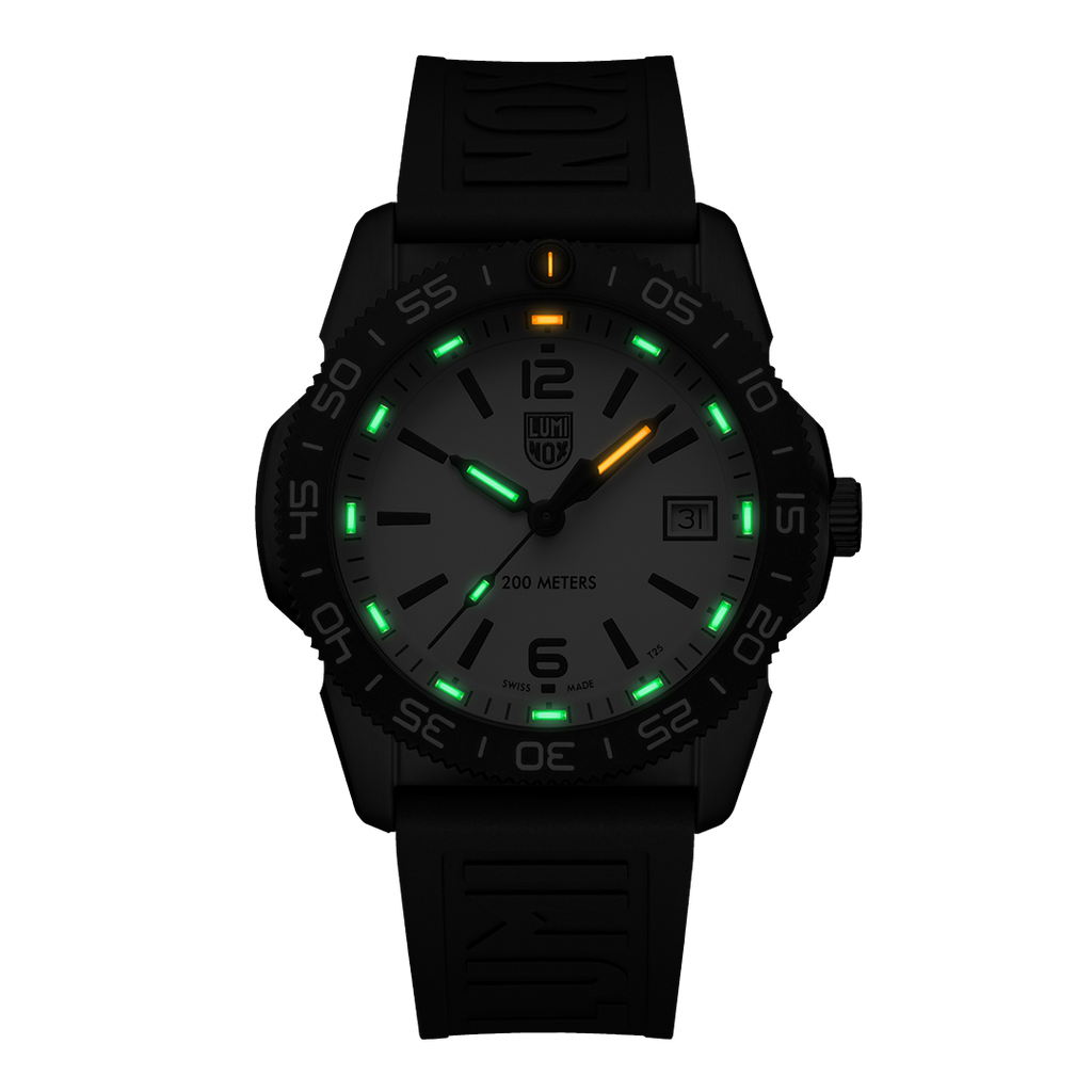 Luminox Pacific Diver Ripple 39mm Diver Watch XS.3127M