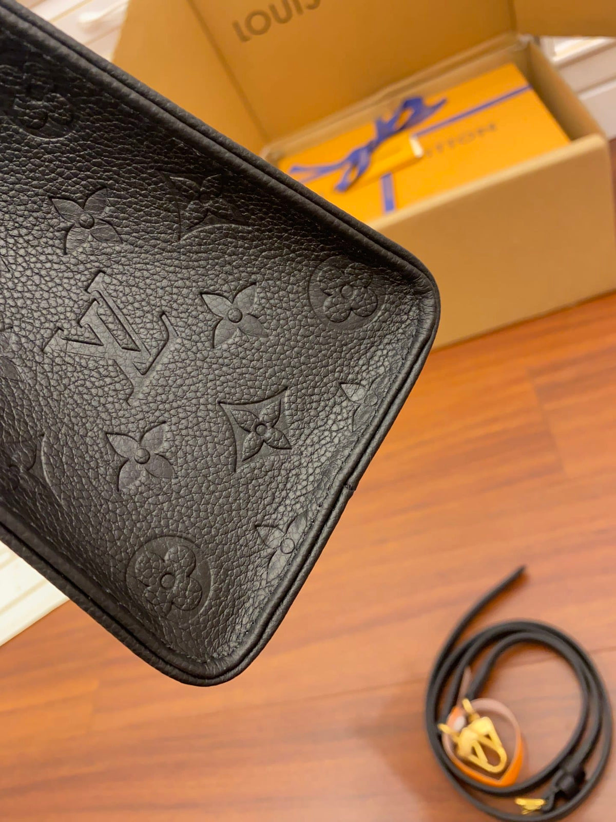 Serenityll™ 100069 Luxury Bag