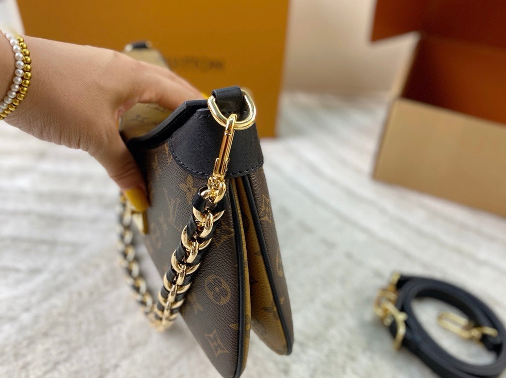 Serenityll™ 100096 Luxury Bag - 29 x 19 x 9 cm