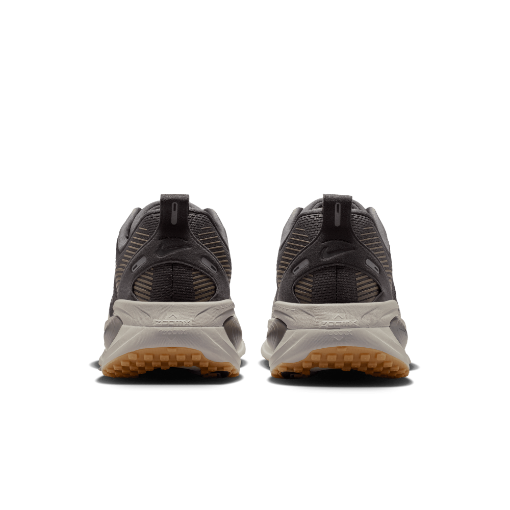 Vomero 18 Men's :Medium Ash | Black College Grey