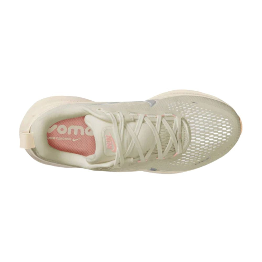 Vomero 18 Women's :Light Bone | Metallic Silver