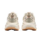 Vomero 18 Women's :Light Bone | Metallic Silver