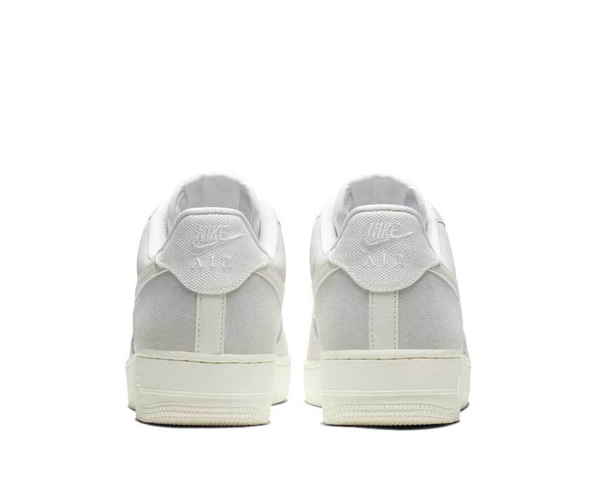 Nike Air Force 1 LV8 Platinum Tint