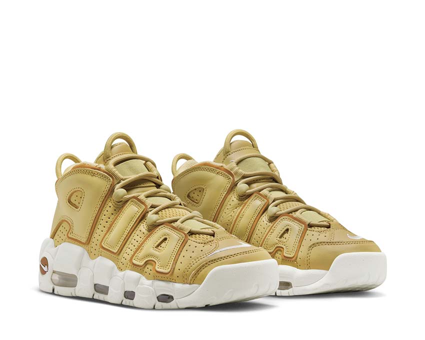 Nike Air More Uptempo W "Buff Gold"