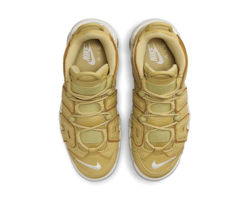 Nike Air More Uptempo W "Buff Gold"