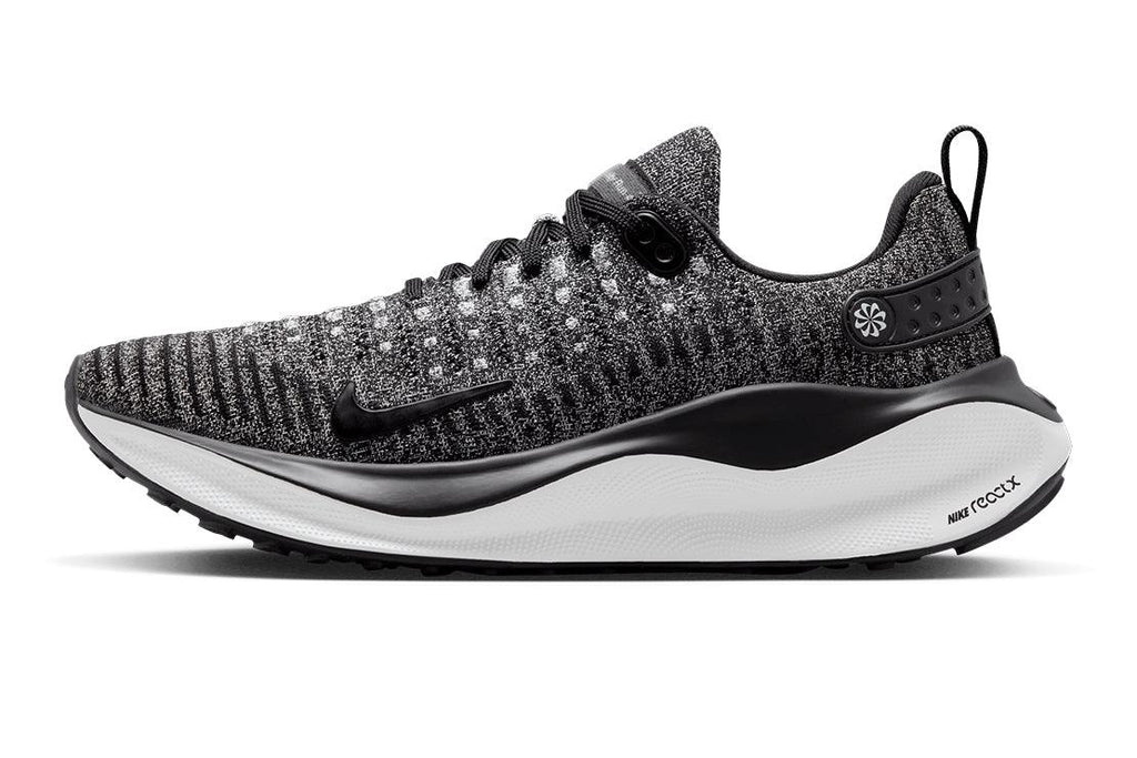 InfinityRN 4 Women's :Black | White