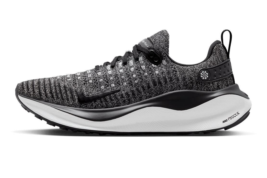 InfinityRN 4 Women's :Black | White