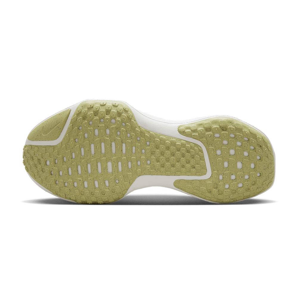 Invincible 3 Women's :Light Cream | Coconut Milk
