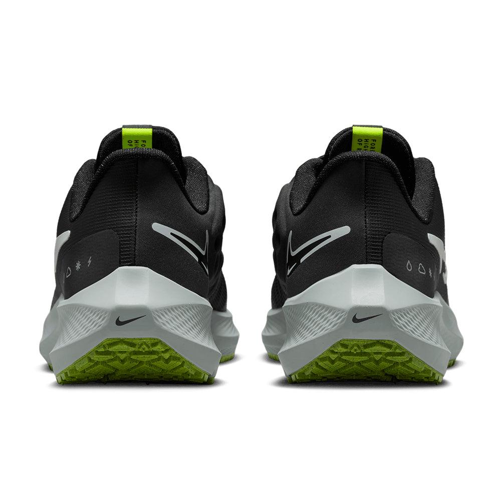 Pegasus Shield Women's: Black | Dark Smoke Grey